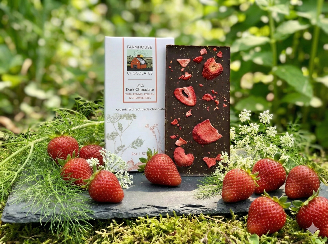 71% Dark Chocolate with Fennel Pollen & Strawberries – 2 oz Bar