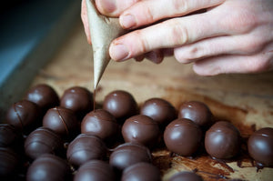 Dark Chocolate Truffles (6 pieces) - Farmhouse Chocolates